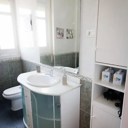 Apartment Holidays2malaga Terraza & Junto Puerto Deportivo *